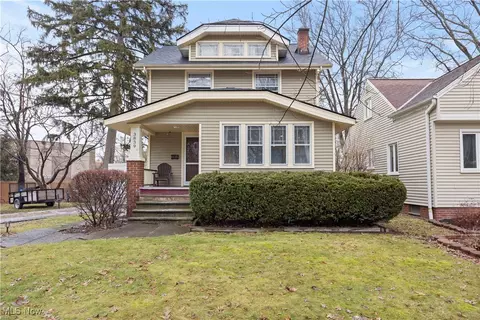 3839 Clague Rd, North Olmsted, OH 44070