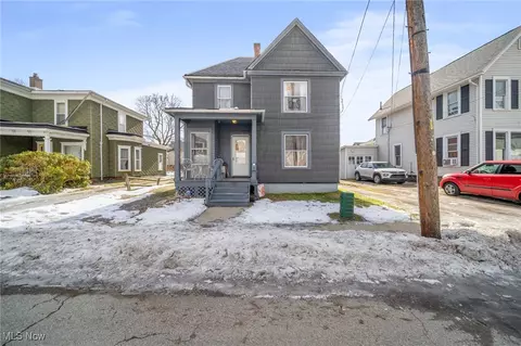 179 Evergreen St, Conneaut, OH 44030