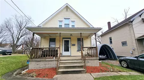 741 Homewood Ave SE, Warren, OH 44484