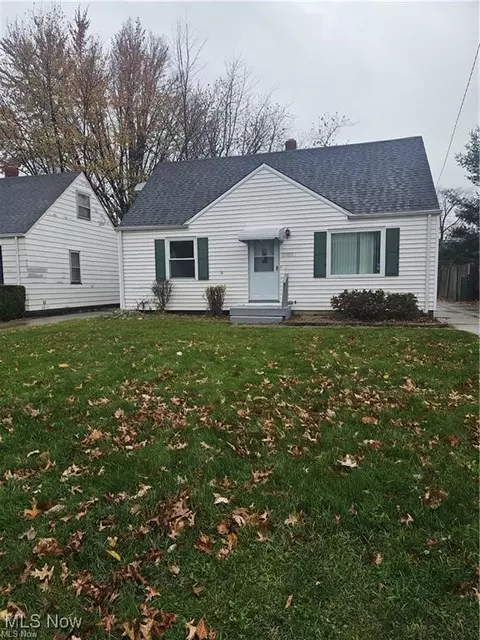 25601 Briardale Ave, Euclid, OH 44132