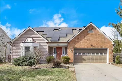 1117 Dawn Dr, Reynoldsburg, OH 43068