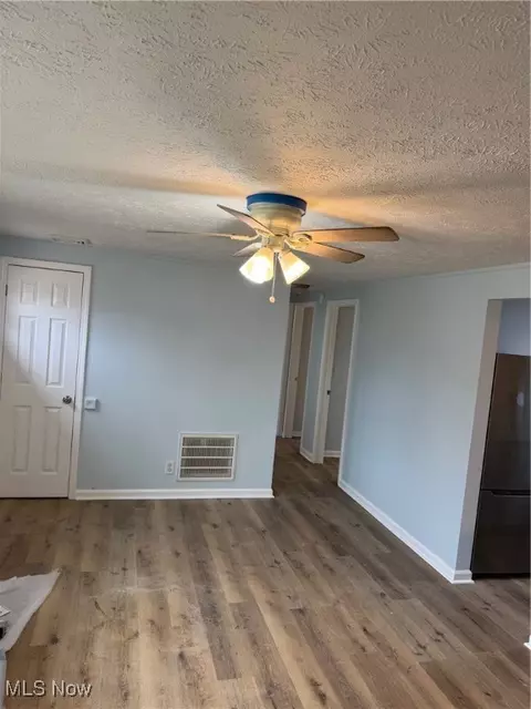 Other - 336 E Oregon Ave, Sebring, OH 44672 photo 3 of 11