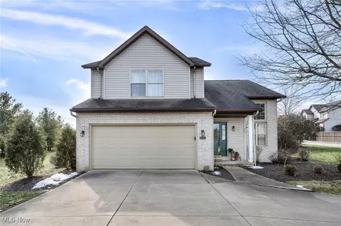 6233 Hollow Ln, Medina, OH 44256