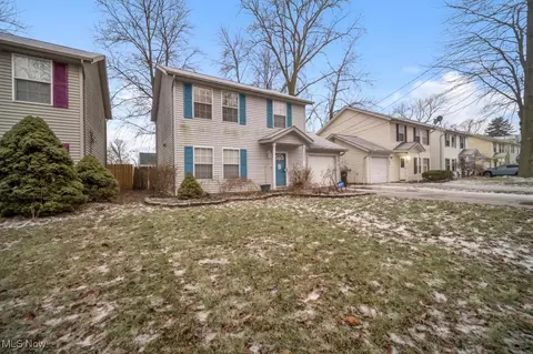 Exterior - 131 Brace Ave, Elyria, OH 44035 photo 3 of 7