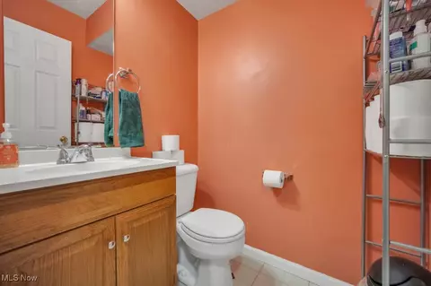 Bath - 131 Brace Ave, Elyria, OH 44035 photo 1 of 2