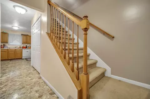Entry Way - 131 Brace Ave, Elyria, OH 44035 photo 1 of 1
