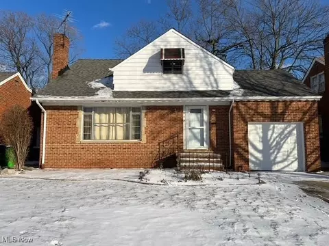 345 Walworth Ave, Euclid, OH 44132