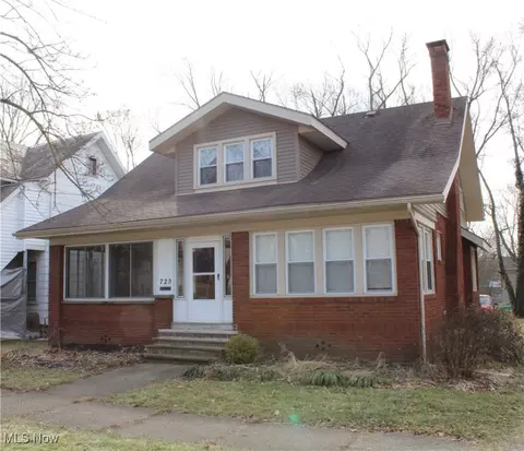720 W Market St, Orrville, OH 44667