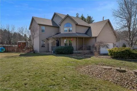 8241 Akron Canfield Rd, Canfield, OH 44406