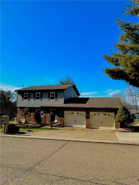 130 Rauch Dr, Marietta, OH 45750