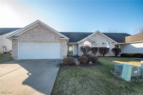 9278 Woodworth Rd #902, North Lima, OH 44452