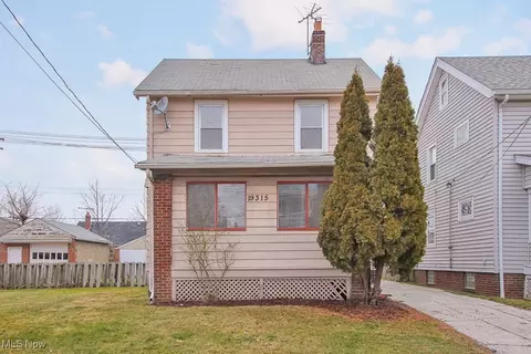 19315 Cherokee Ave, Cleveland, OH 44119