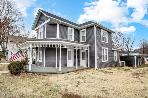 225 Main St, Duncan Falls, OH 43734