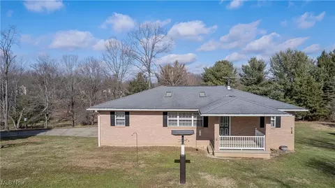 4335 Eldersville Rd, Colliers, WV 26035