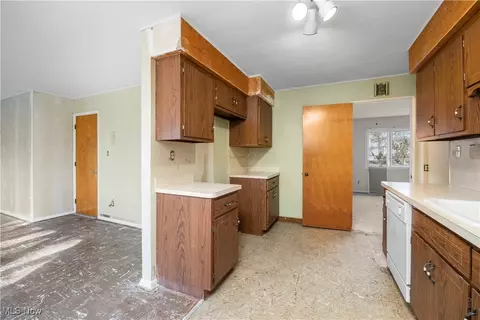 Kitchen - Undisclosed, Berea, OH 44017 photo 3 of 3