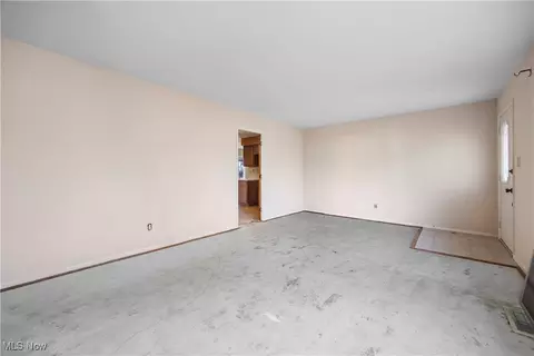 Living - Undisclosed, Berea, OH 44017 photo 2 of 6