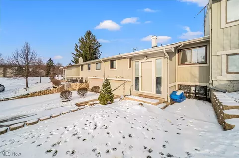 7207 S Downing Pl #G, Painesville, OH 44077