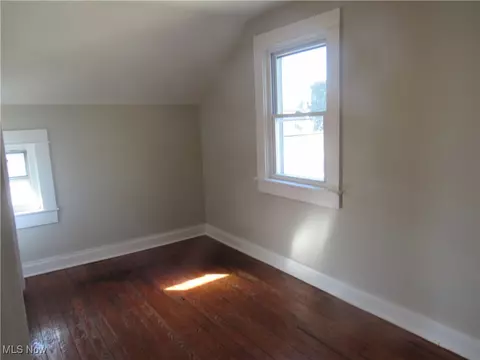 693 Cato Ave, Akron, OH 44310 photo 14