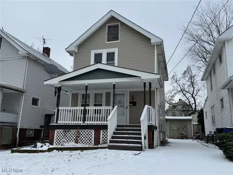 954 Stevenson Rd, Cleveland, OH 44110