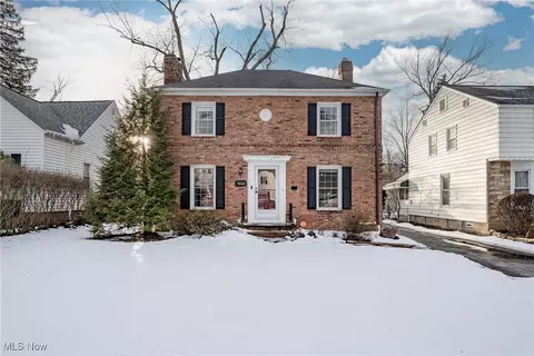 1662 Oakmount Rd, South Euclid, OH 44121