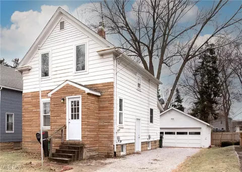 658 Rudolph Ave, Cuyahoga Falls, OH 44221