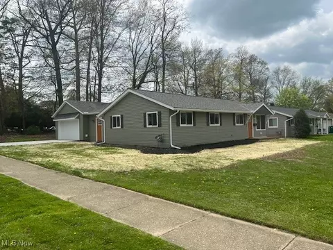7334 Eric Dr, Mentor, OH 44060