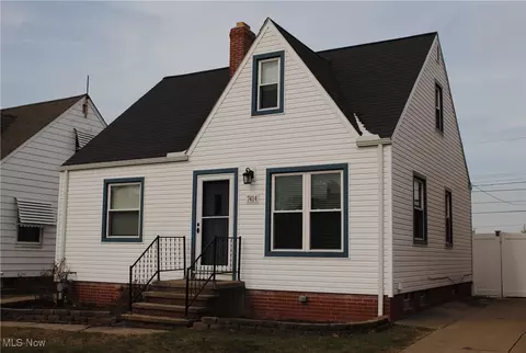 7414 Virginia Ave, Parma, OH 44129
