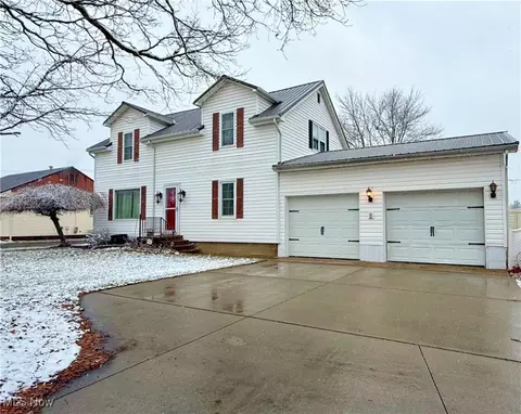 102 Bailey Dr, Marietta, OH 45750