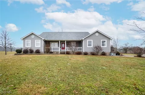 5607 S Pricetown Rd, Berlin Center, OH 44401