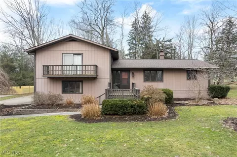 2843 Fort Island Dr, Fairlawn, OH 44333