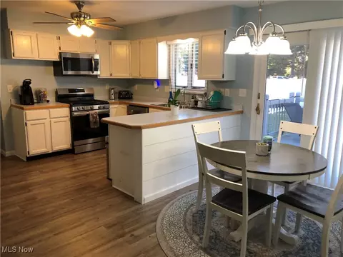 3985 Atlantic Ave, Ashtabula, OH 44004 photo 9