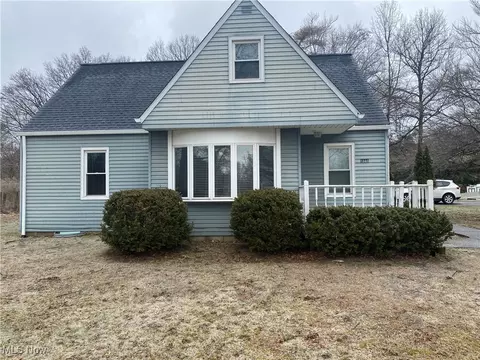 4116 Leewood Rd, Stow, OH 44224
