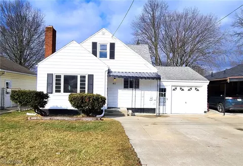 411 E Huston St, Barberton, OH 44203