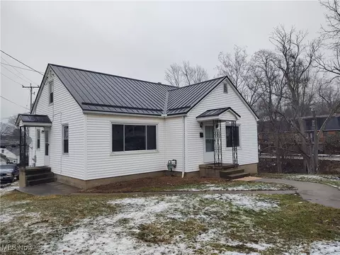 1515 Brenton Rd, Cambridge, OH 43725