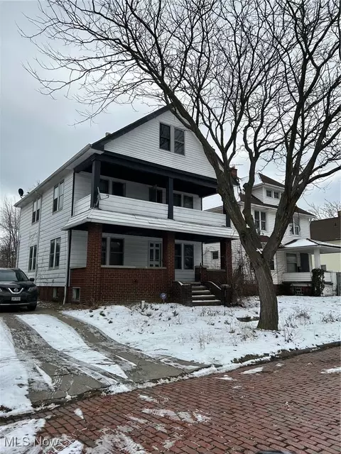 719 E 157th St, Cleveland, OH 44110
