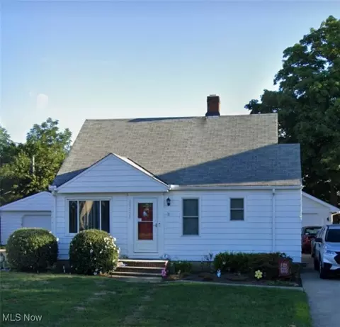 29737 Cresthaven Dr, Willowick, OH 44095