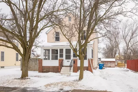 Exterior - 1625 E 34th St, Lorain, OH 44055 photo 4 of 4