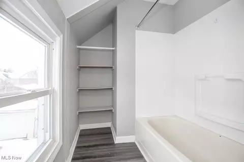Bath - 1625 E 34th St, Lorain, OH 44055 photo 2 of 2