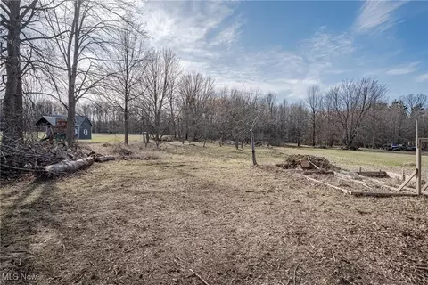 Exterior - 2964 Rockefeller Rd, Willoughby Hills, OH 44092 photo 5 of 5