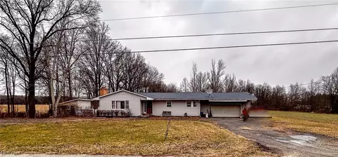 10375 Williams Rd, Diamond, OH 44412