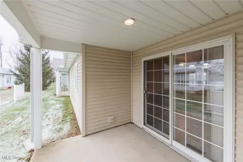 118 Ashfield Ct, Elyria, OH 44035 photo 37