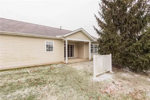 118 Ashfield Ct, Elyria, OH 44035 photo 39