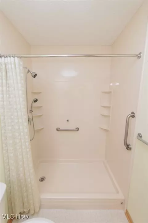 118 Ashfield Ct, Elyria, OH 44035 photo 23
