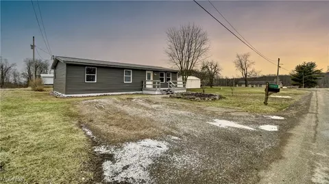 38069 County Road 33, Warsaw, OH 43844