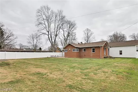 233 E 15th St, Dover, OH 44622 photo 45