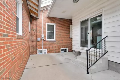 233 E 15th St, Dover, OH 44622 photo 40