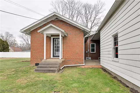 233 E 15th St, Dover, OH 44622 photo 39