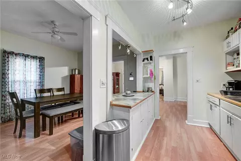 Entry Way - 2893 W River Rd N, Elyria, OH 44035 photo 3 of 3