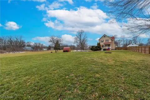 Exterior - 2893 W River Rd N, Elyria, OH 44035 photo 6 of 9