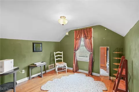 Bedroom - 469 11th St, Elyria, OH 44035 photo 5 of 6